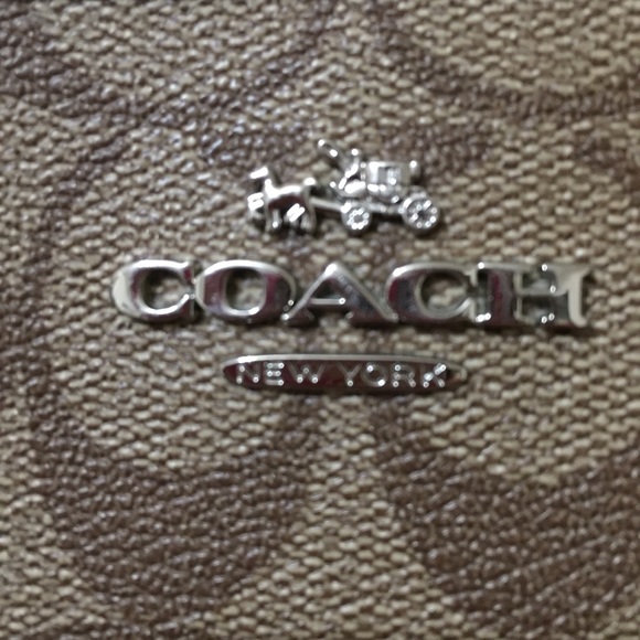 Coach Crossbody and Wallet Set - Picture 1 of 8